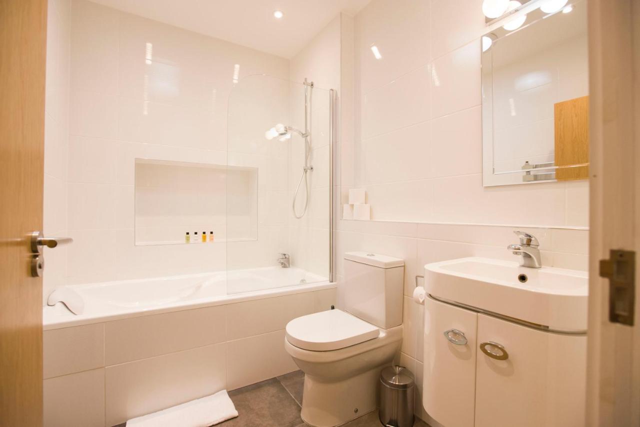 Urban Living'S ~ King Edward Luxury Apartments In The Heart Of Windsor Exterior foto